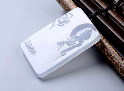 5玉雕挂件.jpg